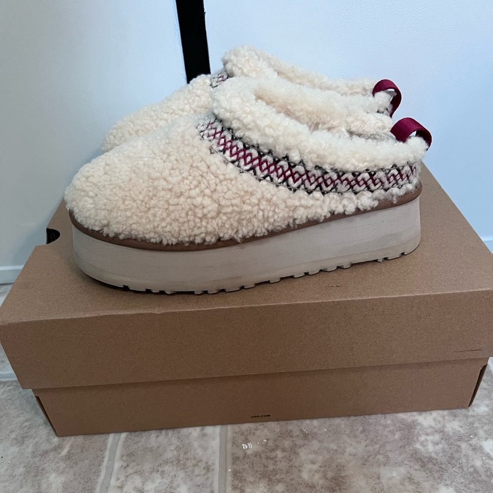 UGG Tazz Braid Platform Slipper